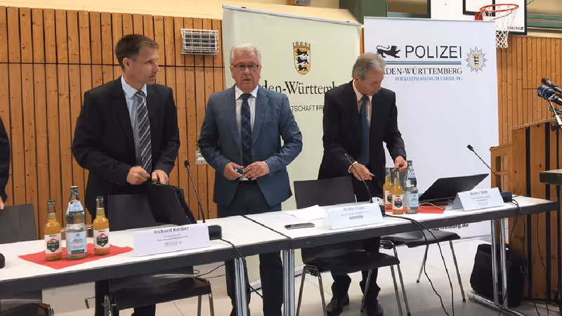 Abbildung von: Polizeisprecher aus Deutschland und Österreich nehmen Stellung