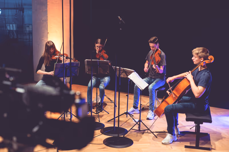 Abbildung von: Heute ab 20.20 Uhr: Streichquartett Quartissimo