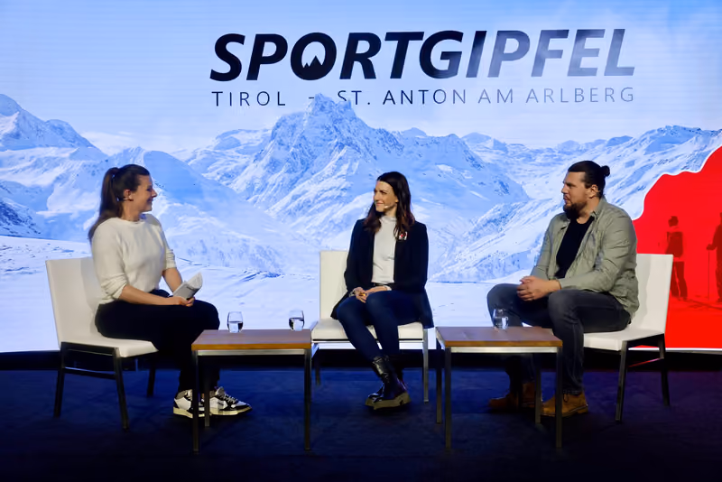 Abbildung von: Wie wird man Olympiasiegerin? Der außergewöhnliche Weg von Janine Flock