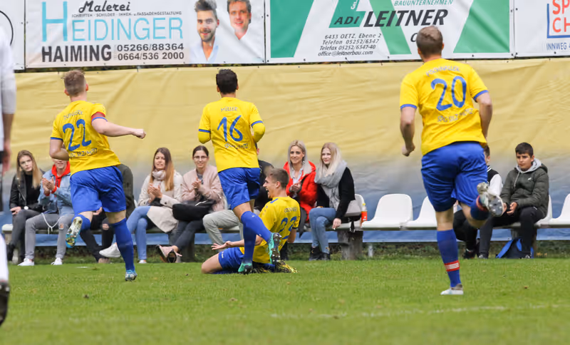 Abbildung von: 1:0! Daniel Strickner trifft zur schnellen Führung