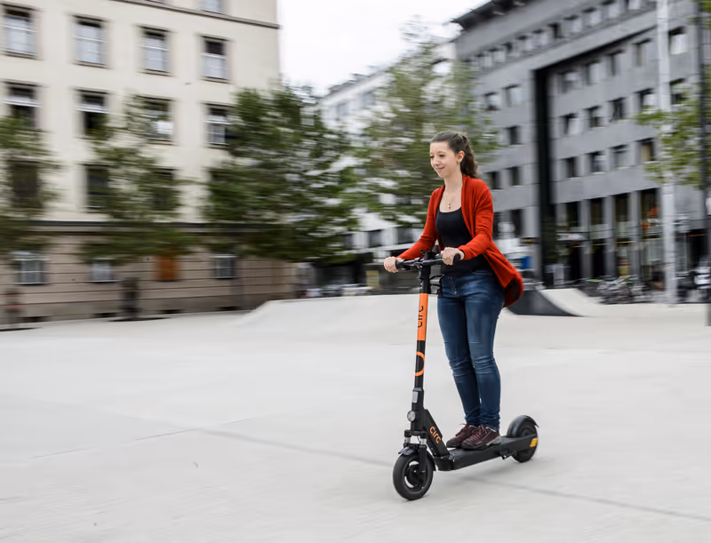 Abbildung von: 🛴 E-Scooter