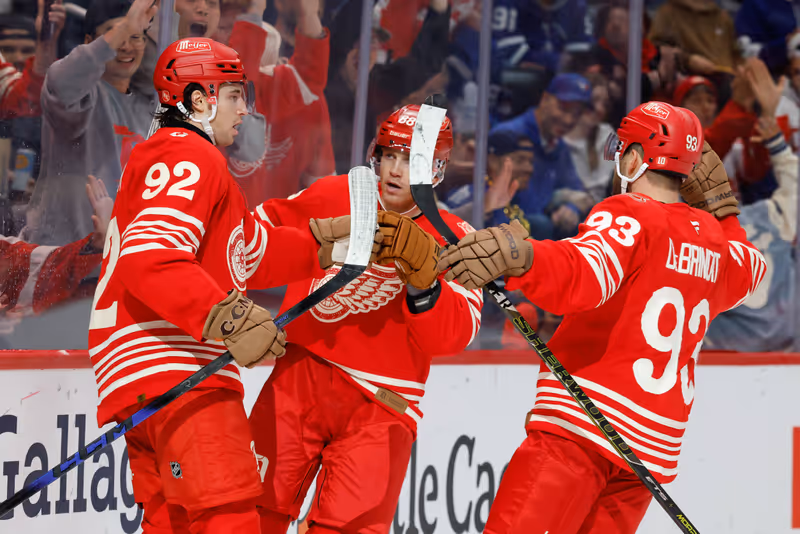 Abbildung von: Detroit besiegte mit Kasper NHL-Titelverteidiger Florida