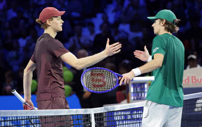 Abbildung von: Traumfinale in Wien perfekt: Zverev fordert Sinner heraus