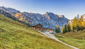 Community Wanderung