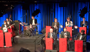 "Swinging Christmas" feat. Bramböck & Randolf