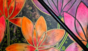 „Kreative Reise“: Brigitte Öfner zeigt ihre Werke in der AK Telfs, Vernissage ist am 14. November