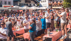Knödelfest Frühschoppen mit Marc Pircher: Das Konzert mit Stargast Marc Pircher am Hauptplatz St. Johann in Tirol!