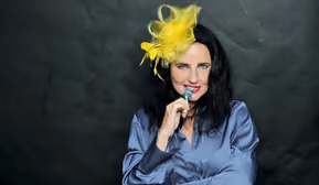 Nadja Maleh "Zuckergoscherl"