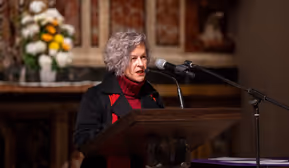 Auf der Schulbank der Geschichte. 