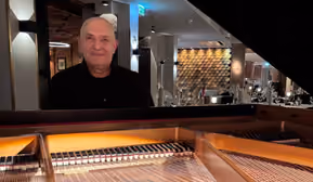 Dine with Live-Piano-Bar-Jazz im Restaurant 'Das Innsbruck'