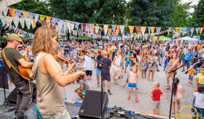 "Es lebe die WELT"  - FEST 2026