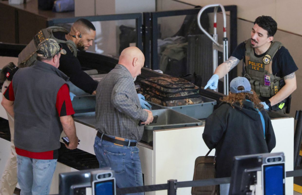 Mitarbeiter bezahlt: Schlangen an US-Airports lassen nach