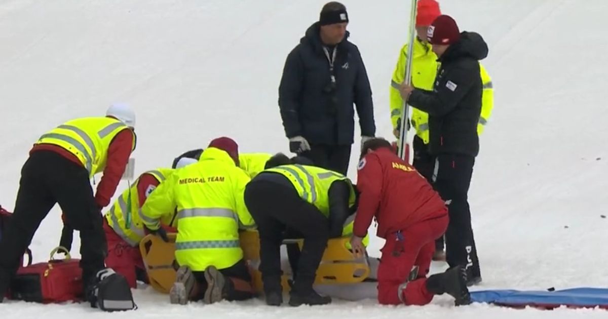 -ble-Szene-am-Monsterbakken-Schwerer-Sturz-berschattete-Vikersund-Quali