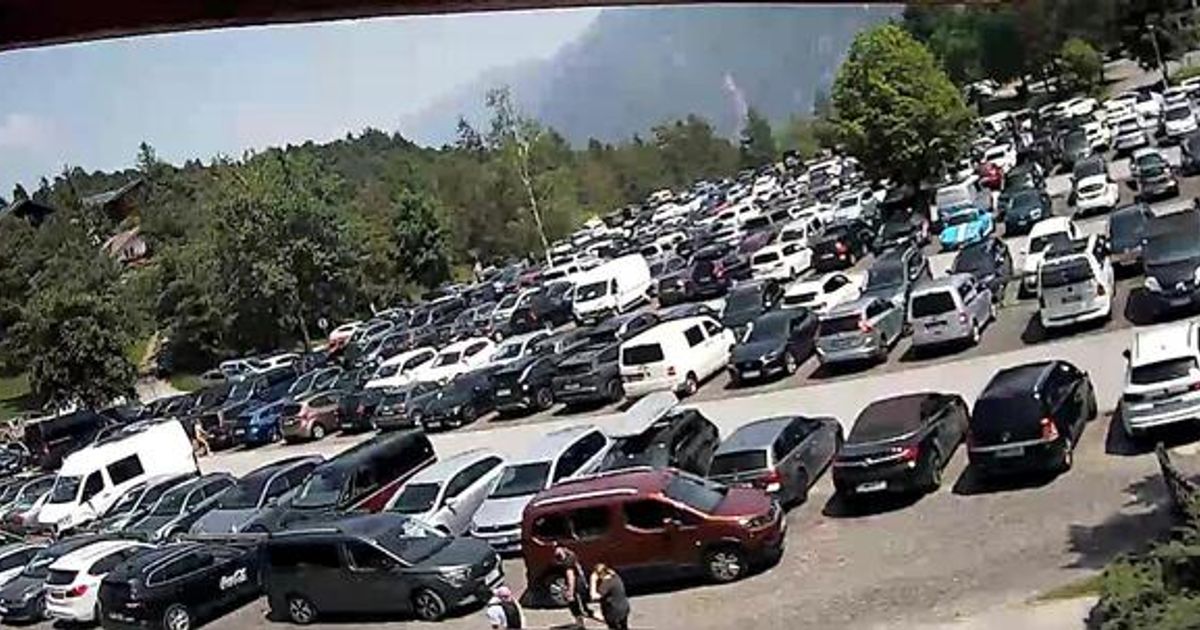 Imst-bremst-sich-ein-30er-Zonen-und-Parkscheine-vor-Sportanlagen-kommen