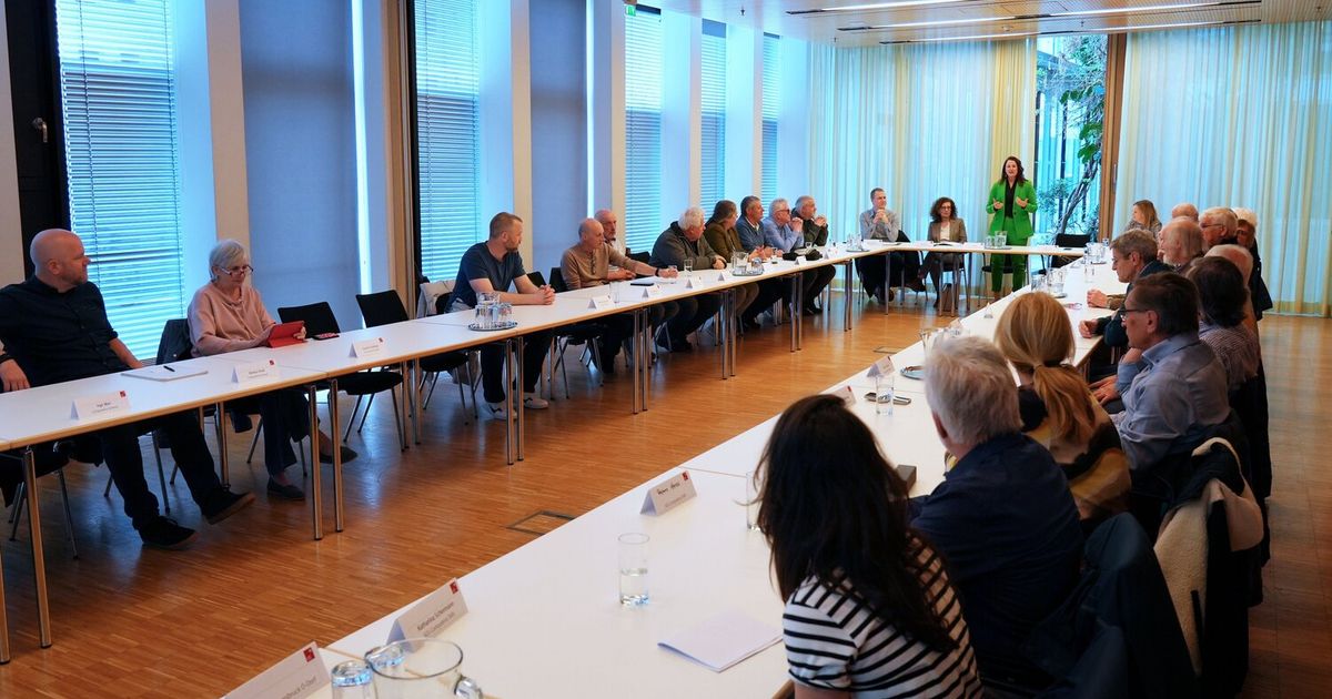 Kein-Kaffee-keine-Kekse-Freiwillige-rgern-sich-ber-Verpflegung-im-Landhaus