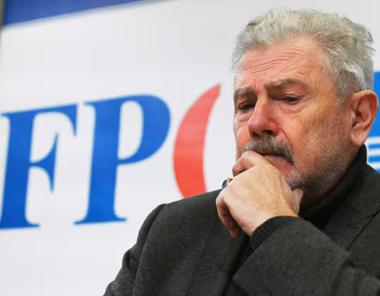 „Strache wird in Wien einziehen, entweder ins Landesgericht oder in den Landtag.” –Hauptsache ein Dach überm Kopf, meint FPÖ-Ideologe Andreas Mölzer.