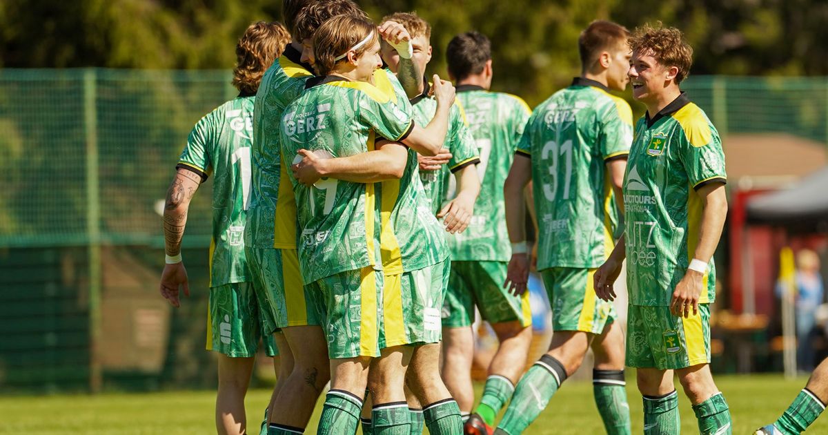 Nach-Triumph-ber-den-Ex-Coach-regnete-es-Lob-f-r-die-Kitzb-hel-Kicker