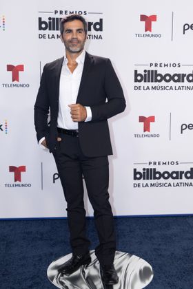 Ojani Noa ist Ehemann Nummer 1. Die Scheidung erfolgte im Jahr 1998 nach nur einem Jahr Ehe.