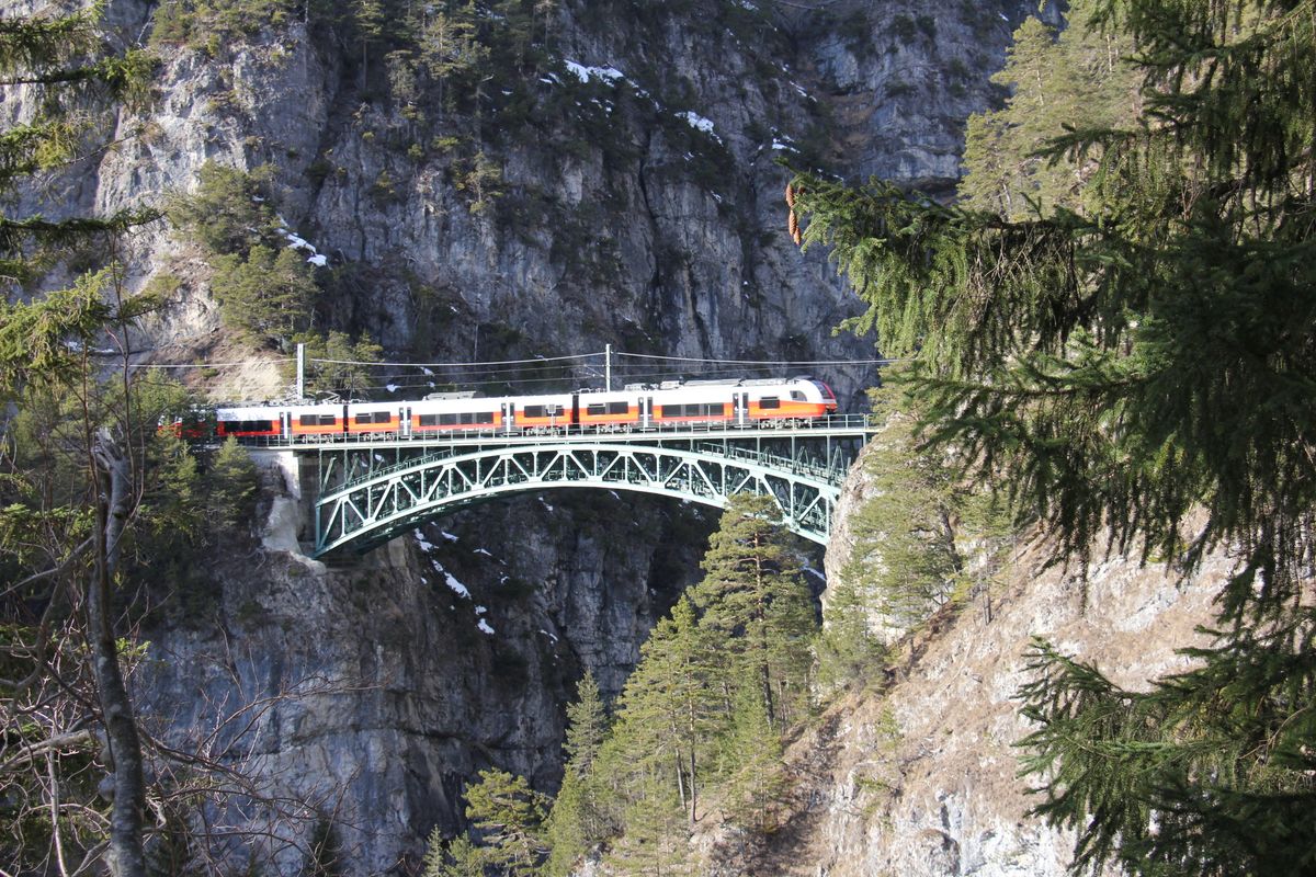 Karwendelbahn nach Unfall gesperrt: Keine Züge zwischen Innsbruck und Mittenwald