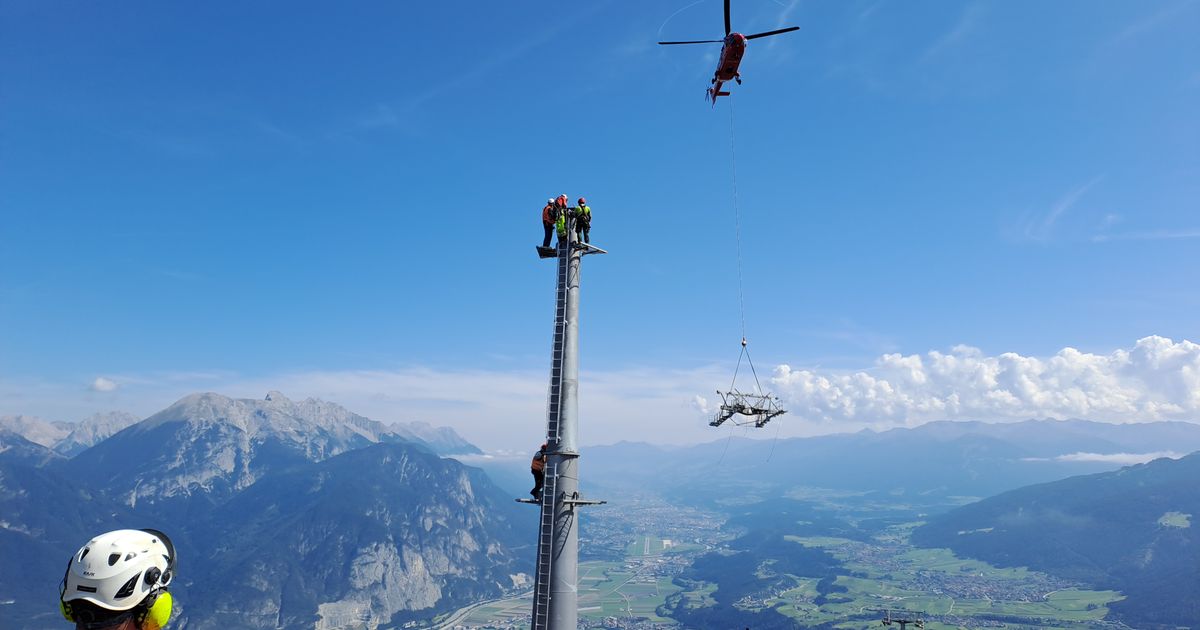 Liftausbau am Rangger Köpfl schreitet voran: Stützen wurden aufgestellt ...