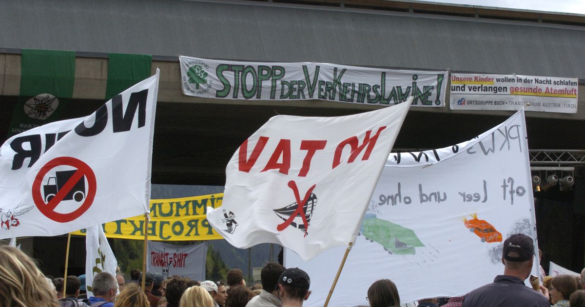 Transit-Demo-verschieben-Nach-Hankes-Appell-liegen-am-Brenner-die-Nerven-blank