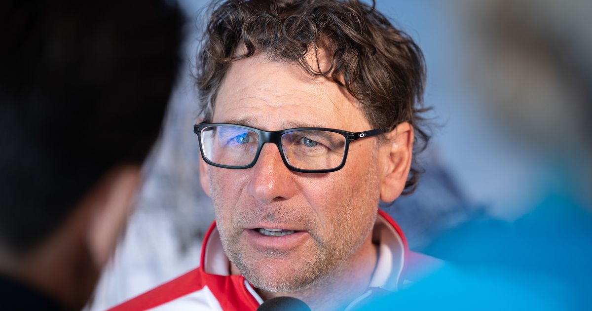 -SV-Cheftrainer-Pfeifer-vor-dem-Aus-Das-sagt-Sportdirektor-Stecher-zu-den-Ger-chten