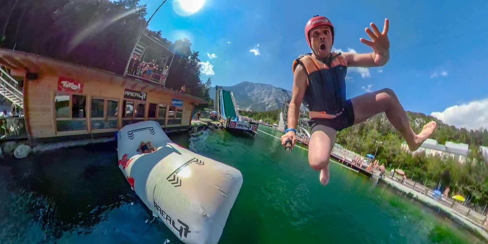 Action-Bilder in der Area 47: Partnerschaft mit Chinas Actioncam-Vorreiter