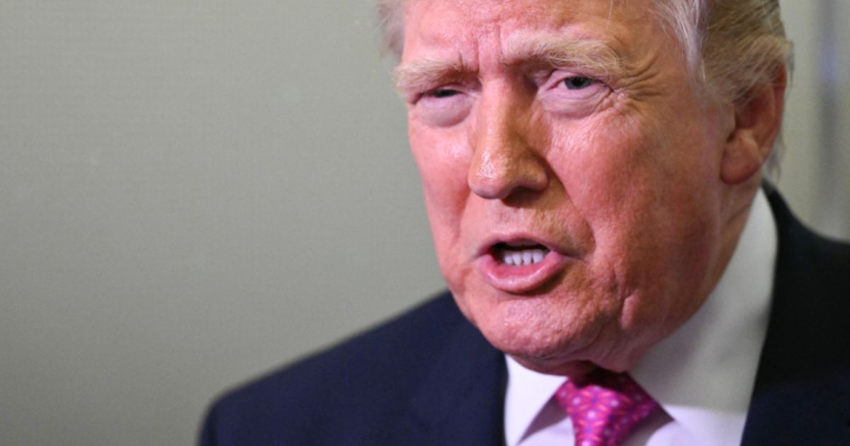 Richter-blockiert-Arbeit-an-Trumps-Ballsaal-am-Wei-en-Haus