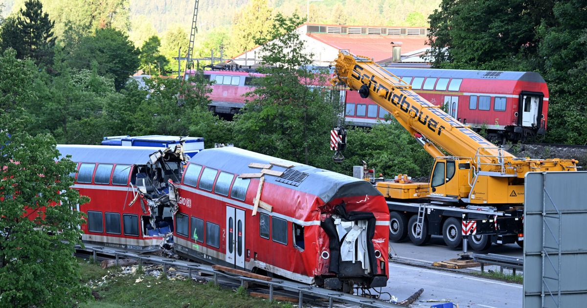 Nach Zugunglück mit fünf Toten bei Garmisch : Freispruch für beide Bahn - Mitarbeiter | Tiroler Tageszeitung – Aktuelle Nachrichten auf tt . com