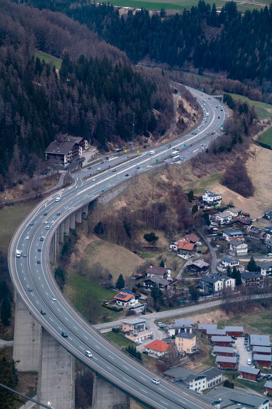Auch Stubaital-Straße betroffen: So laufen die Sperren bei der Brenner-Demo ab