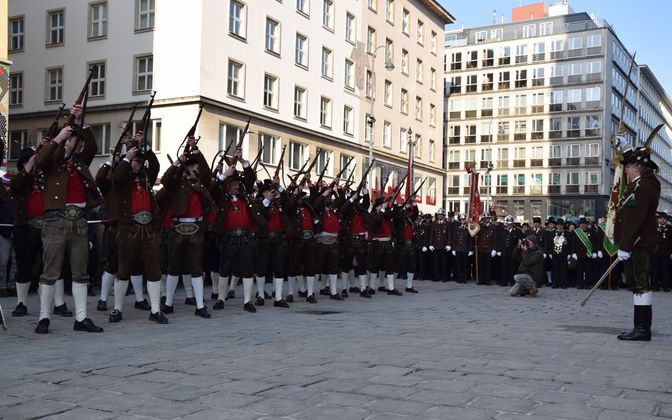 Die Wörgler Schützen steuerten eine Ehrensalve bei.