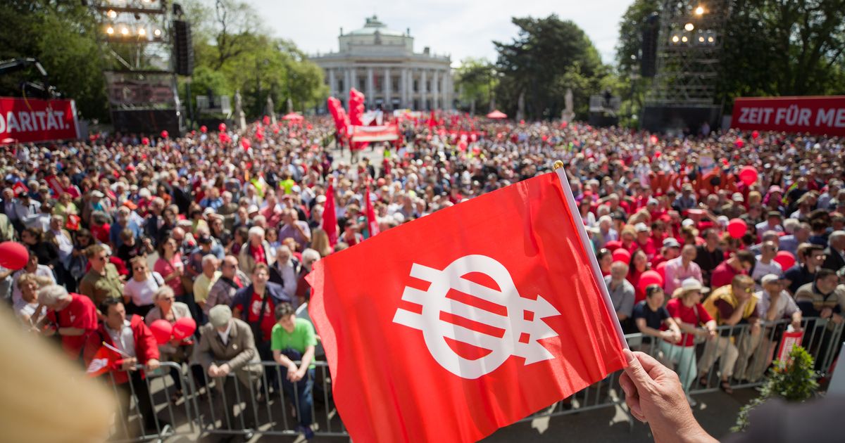 -Der-1-Mai-ist-nicht-verhandelbar-Regine-marschiert-aus-berzeugung