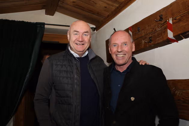 A1 Kitz Night: ORF-Sportchef Hans-Peter Trost (l.) mit WWP-Boss Harti Weirather.