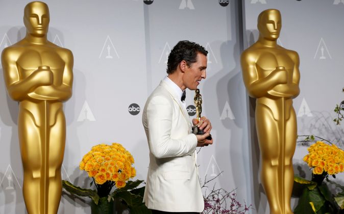 Hinter der Bühne wirkte der beste Schauspieler fast ein wenig ungläubig, dass der Oscar wirklich ihm gehört.