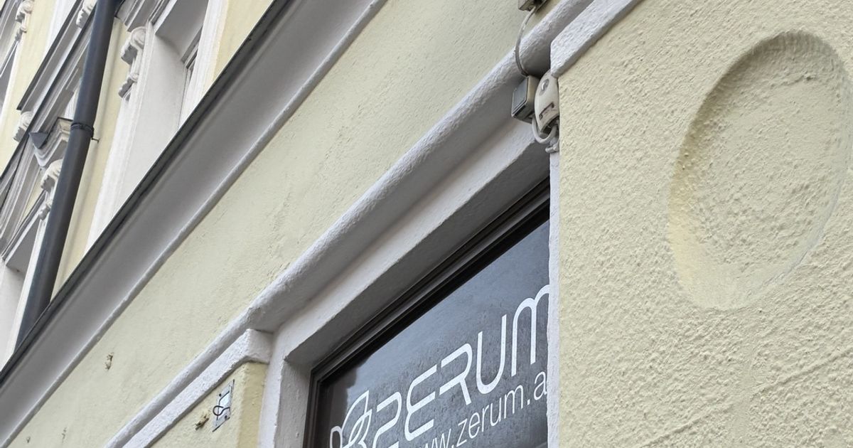 Zu-hohe-Kosten-Aus-f-r-Modegesch-ft-in-Innsbrucker-Innenstadt