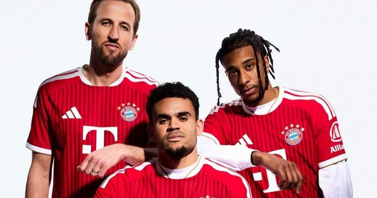 Bayern-Fans-feiern-das-neue-Heimtrikot-Absolute-Sch-nheit-