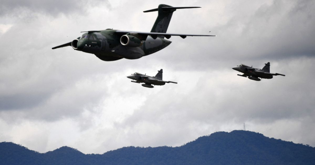 Erste-Bundesheer-Piloten-absolvierten-Ausbildung-f-r-C-390