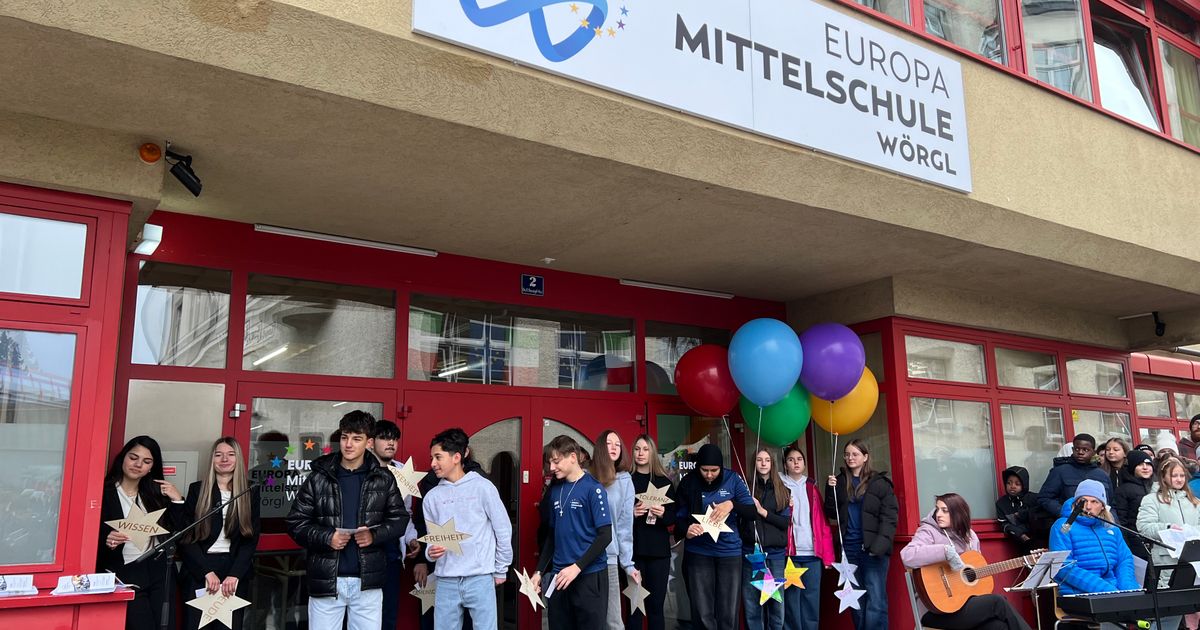 Europamittelschule-W-rgl-feierlich-er-ffnet-Sanierung-kommt-aber-erst-2026