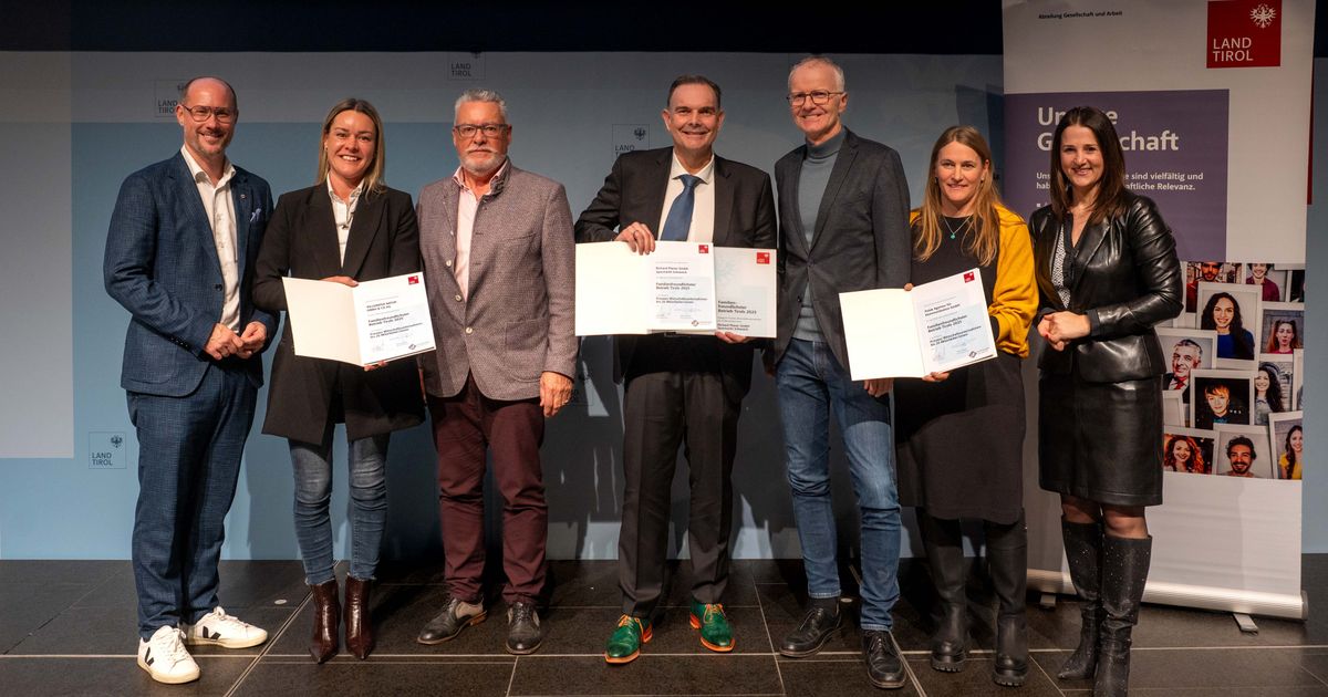 15-Arbeitgeber-ausgezeichnet-Das-sind-Tirols-Familien-freundlichste-Betriebe-2025