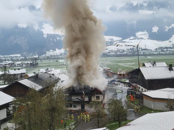 Brandeinsatz in Schwendau  -Fotocredit: ZOOM.TIROL 