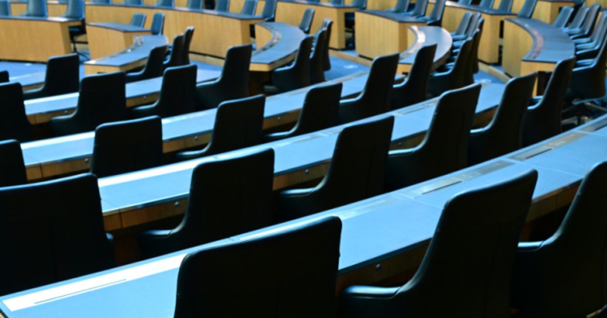Teilpension-wird-beschlossen