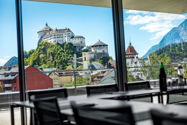 Einige Hörsäle bieten einen atemberaubenden Blick auf die Sehenswürdigkeiten Kufsteins.