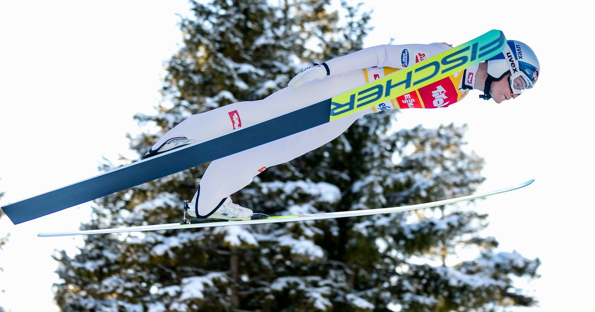 -berragender-Lamparter-f-hrt-am-Kulm-nach-einem-Flug-auf-236-5-Meter