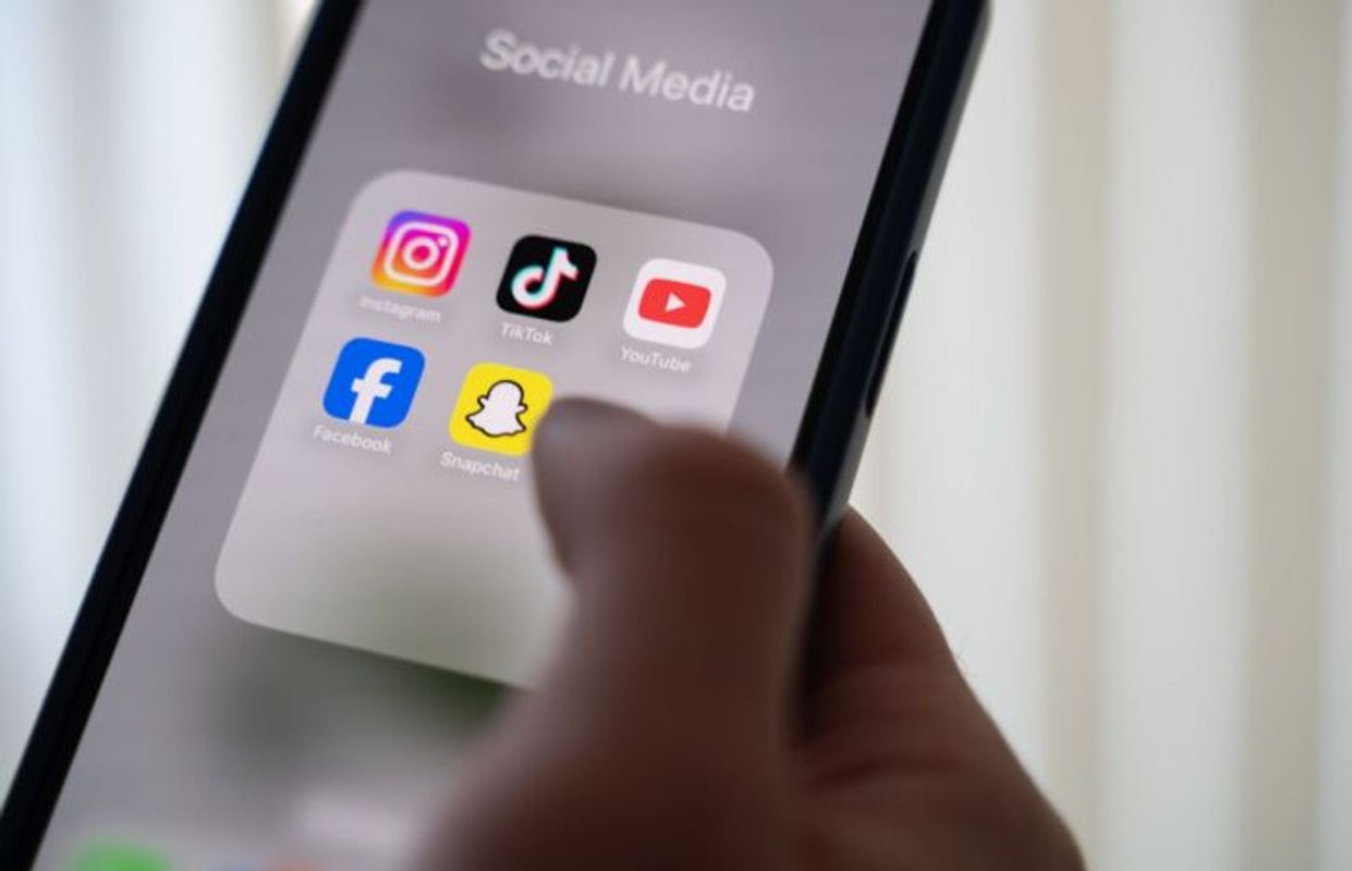 Sporrer kündigt neue Regeln für Online-Kommentare an