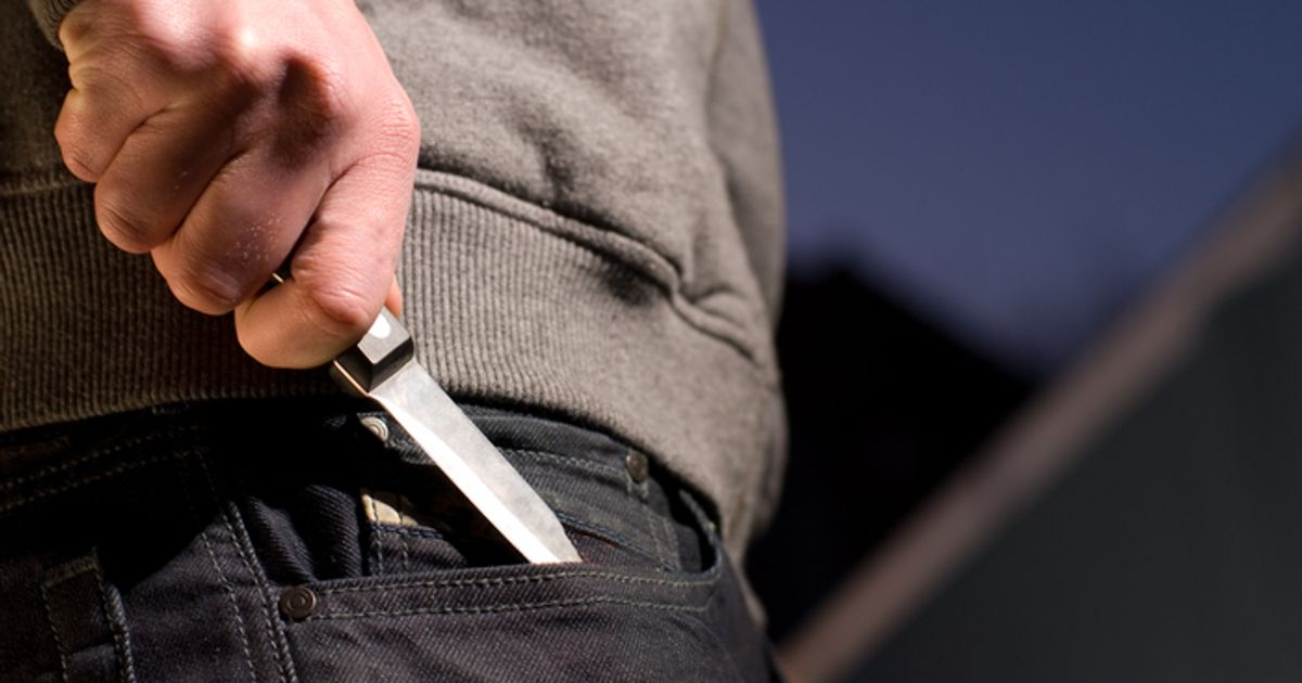 Mitsch-ler-mit-Schnitzmesser-bedroht-14-j-hriger-Tiroler-vor-Gericht