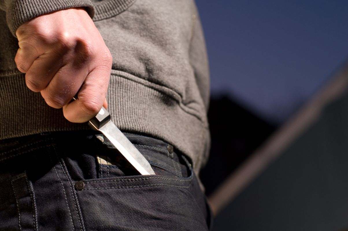 Mitschüler mit Schnitzmesser bedroht: 14-jähriger Tiroler vor Gericht