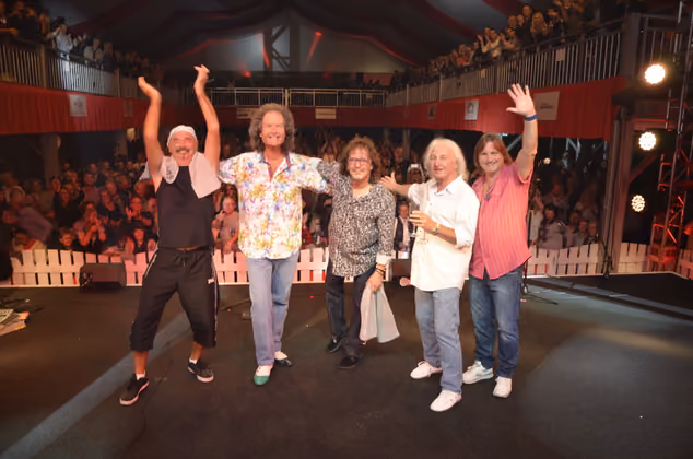 Die englische Kultband "Smokie" begeisterte ihre Fans vollkommen. Die Tiroler Tageszeitung machte es heuer möglich.