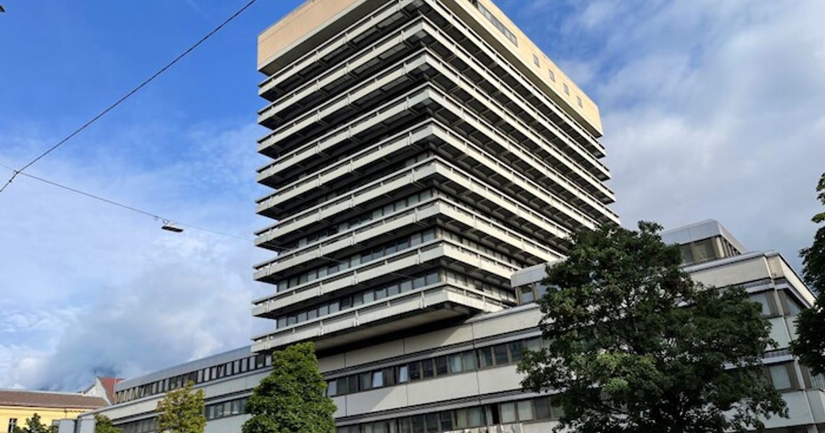 Nach-Aufregung-um-Tiroler-Busunternehmer-Covid-Leugner-zu-Haftstrafen-verurteilt