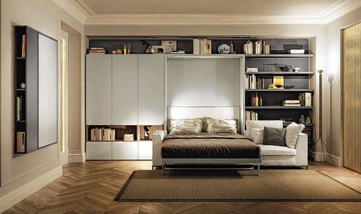 Raffiniert multifunktionell und wunderbar wandelbar: Wohn- und Schlafsys­teme von CLEI (nachts). 