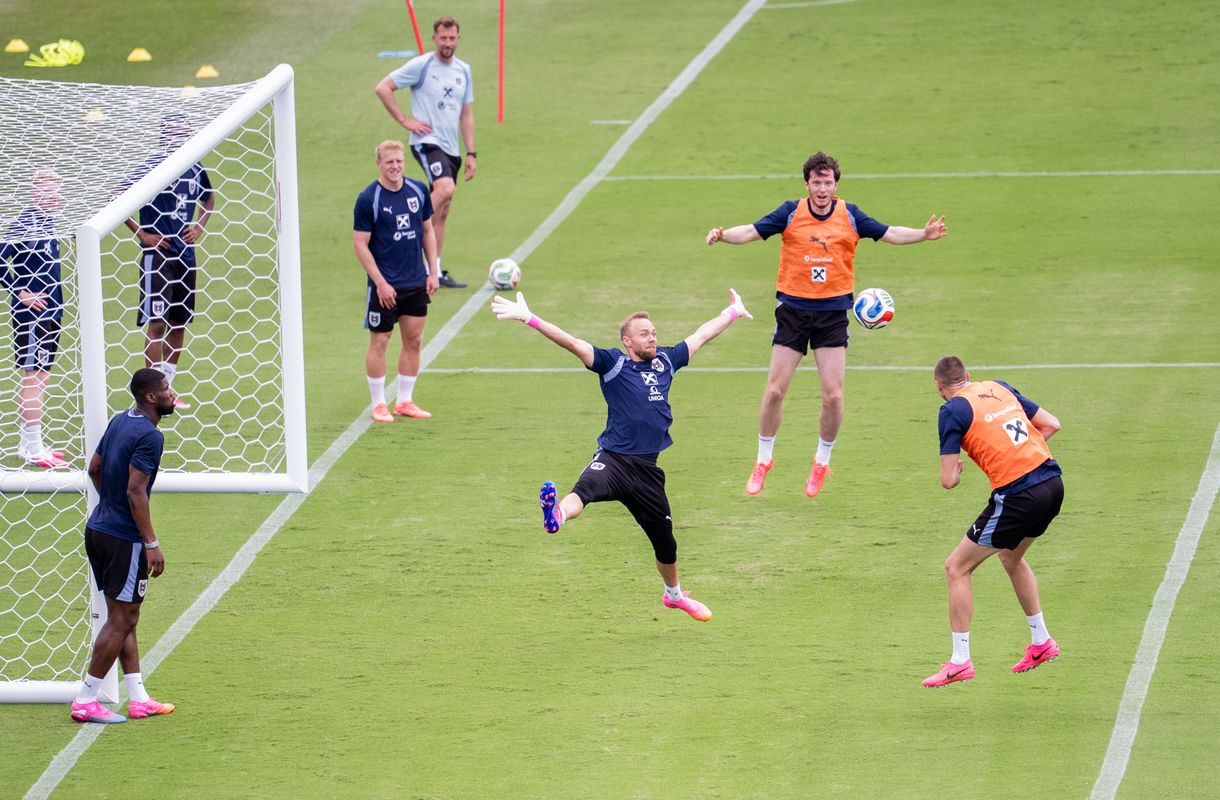 „Grätschen verboten“: ÖFB-Spieler absolvierten internes Test